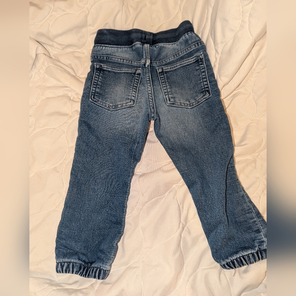 Baby Gap pull on jeans size 2T - Picture 2 of 3
